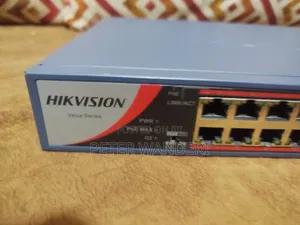 Hik Vision 24 Port POE Seitch