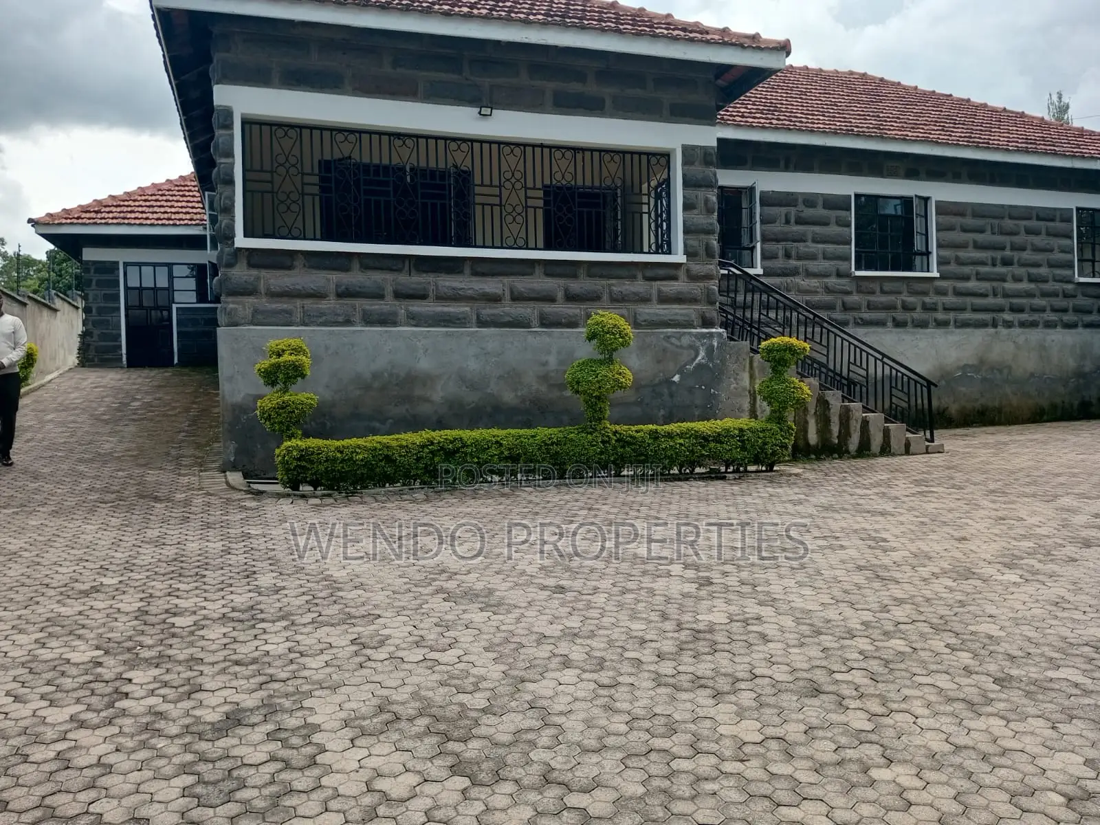 4bdrm Bungalow in Milimani Estate for sale