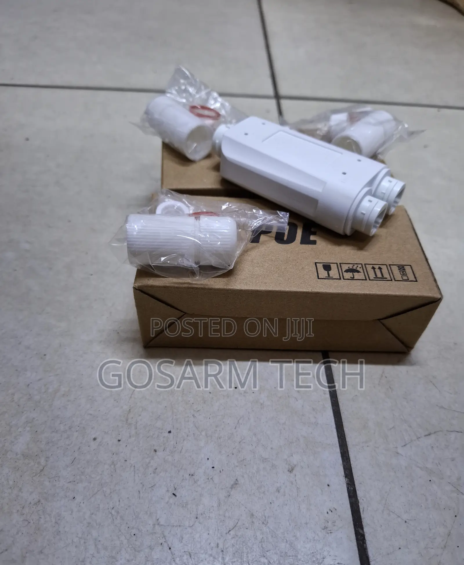 New Poe Extender 2 Port Poe-Powered Ethernet Switch Repeater
