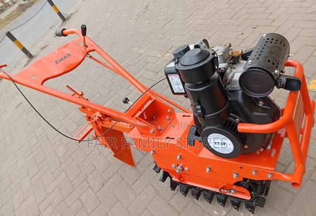 Chain Driven Diesel Tiller - thumbnail 2