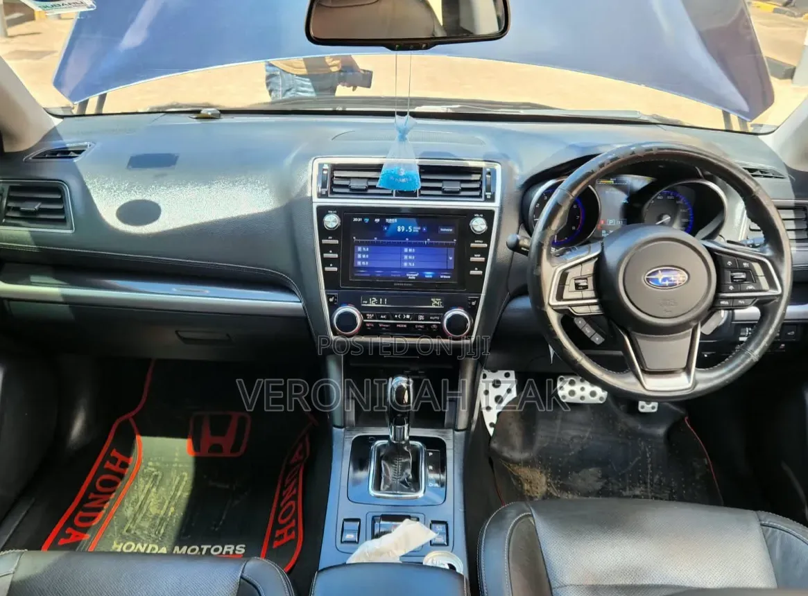 Subaru Outback 2017 Blue