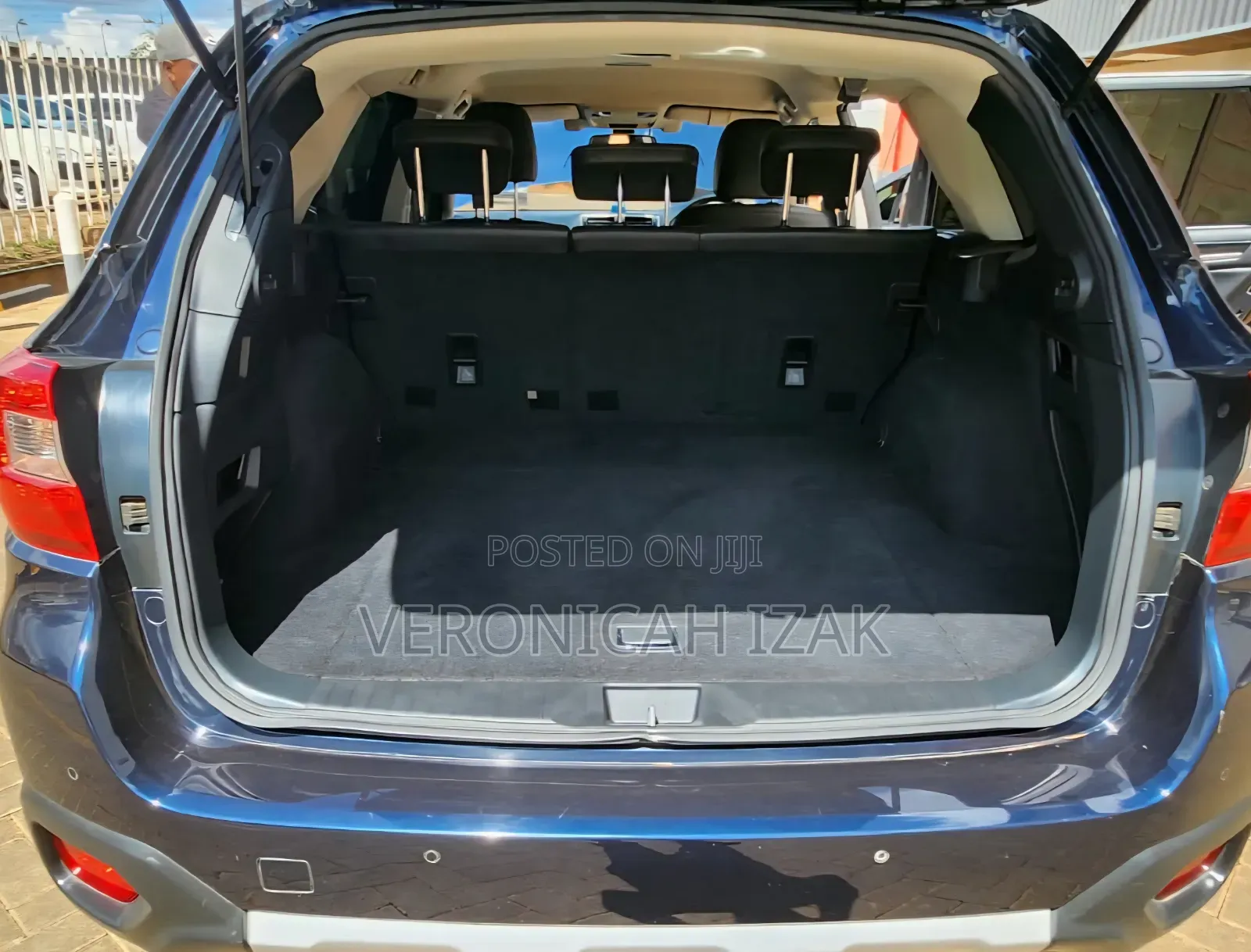 Subaru Outback 2017 Blue