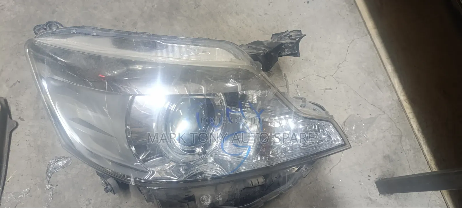 Spacial 2013 Zenon Headlight 