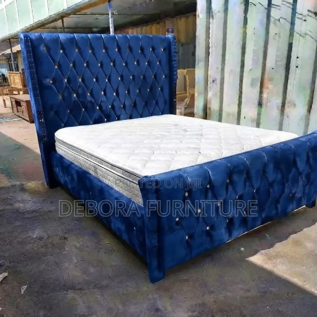 Brand New Royal Blue Velvet Wingback Bed With a Comfortable Mattress.