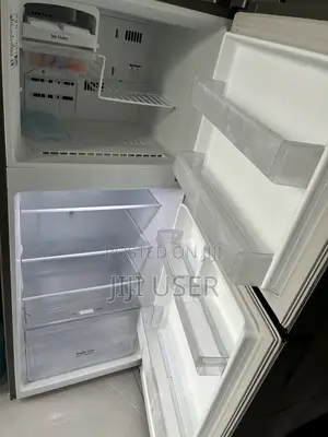 187L Top Freezer LG Fridge With Smart Inverter Compressor.