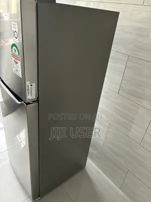 187L Top Freezer LG Fridge With Smart Inverter Compressor.
