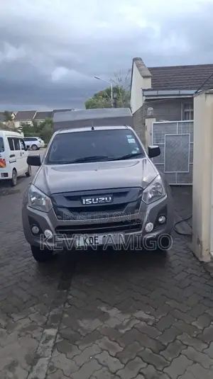 Isuzu D-MAX 2021 Gray