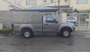 Isuzu D-MAX 2021 Gray