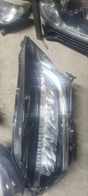 Honda Vezel Headlight 2020 Ex Japan J5 