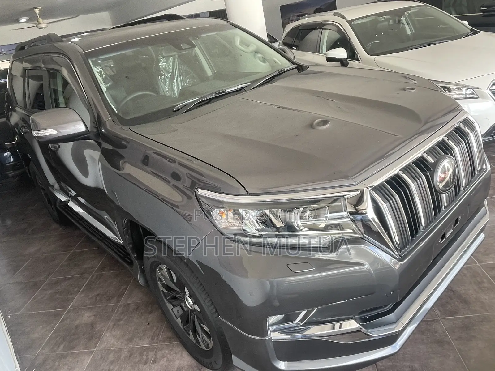 Toyota Land Cruiser Prado 2.8 2019 Gray