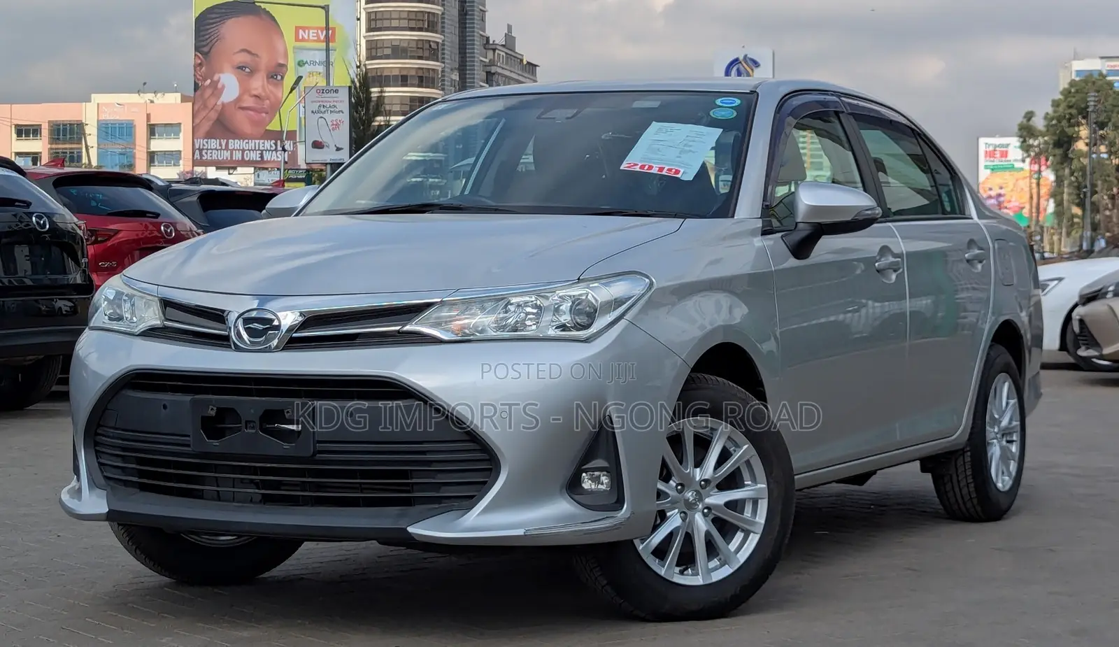 Toyota Axio 2019 Silver