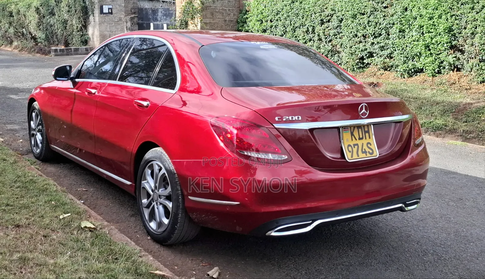 Mercedes-Benz C200 2014 Red