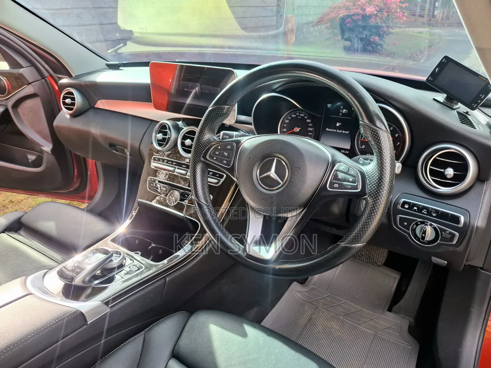 Mercedes-Benz C200 2014 Red