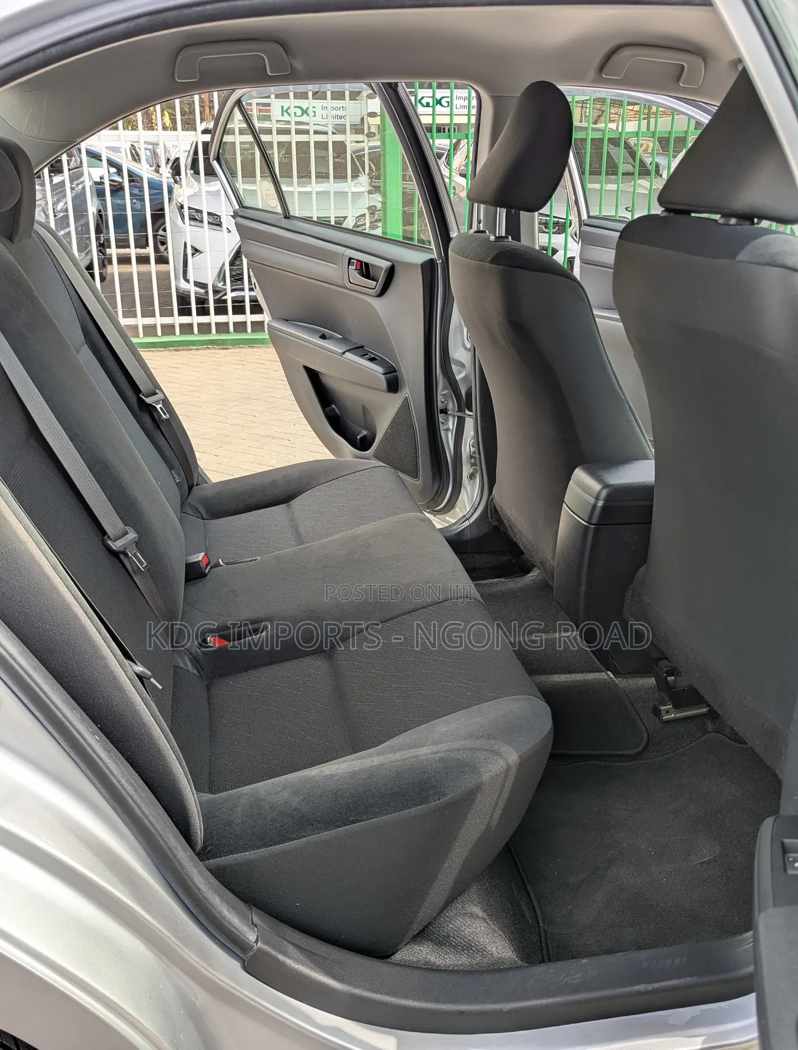 Toyota Axio 2019 Silver