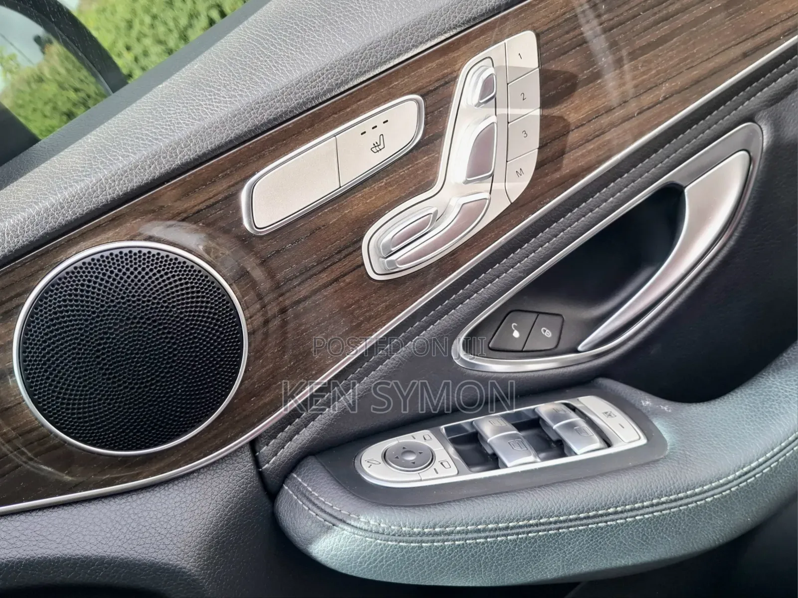Mercedes-Benz C200 2014 Red