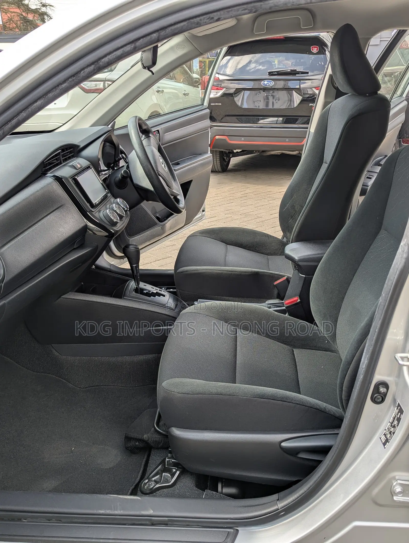 Toyota Axio 2019 Silver