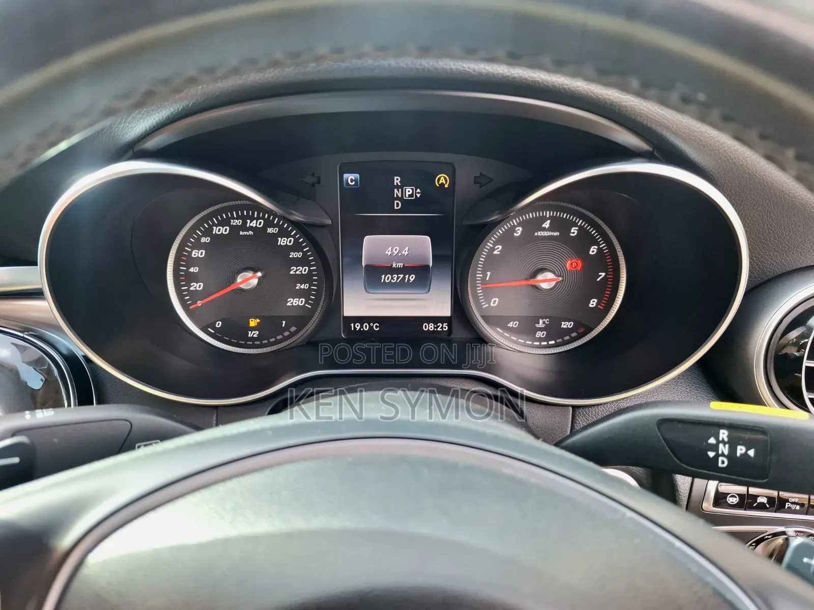 Mercedes-Benz C200 2014 Red