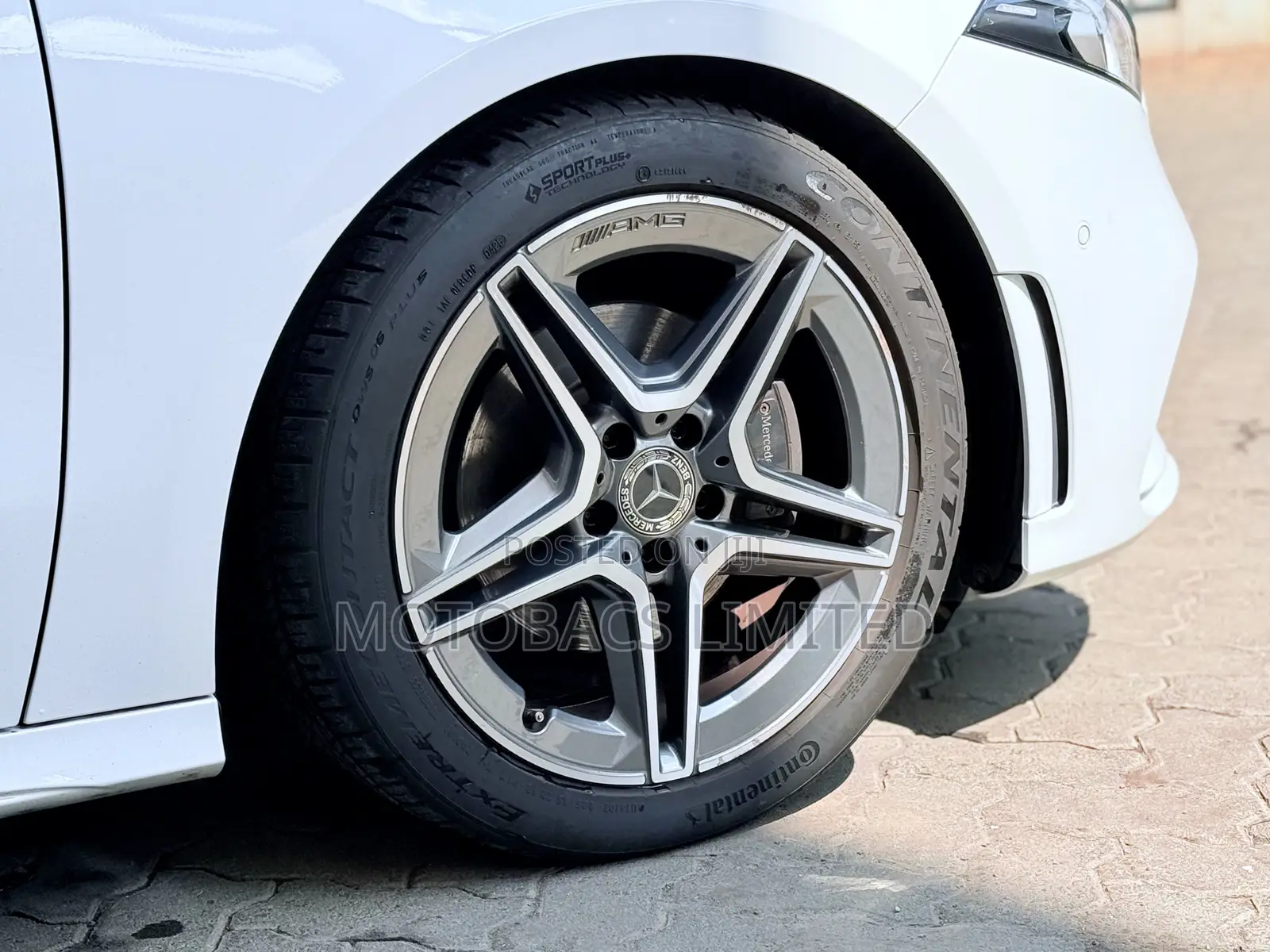 Mercedes-Benz A-Class 2019 Pearl