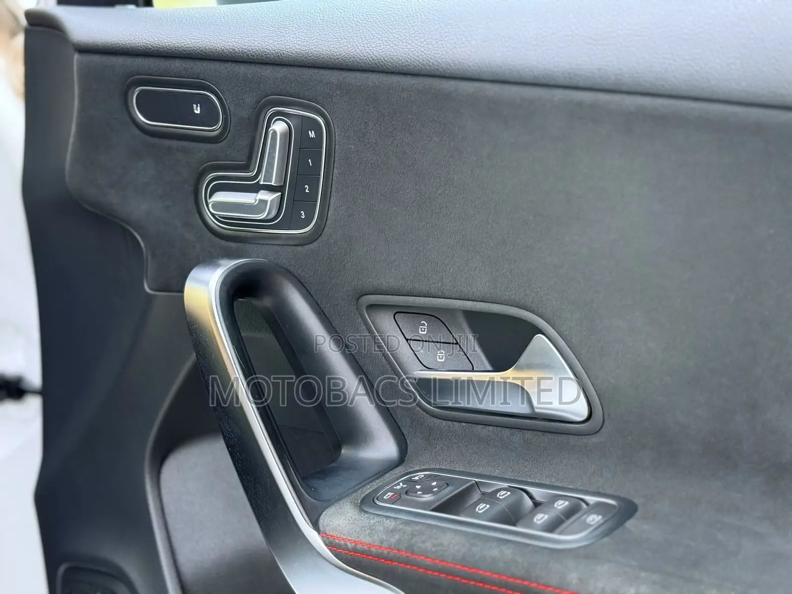 Mercedes-Benz A-Class 2019 Pearl