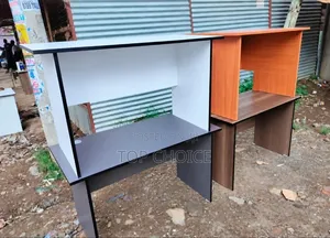 Drawer Less Office Desk. 3 FTS