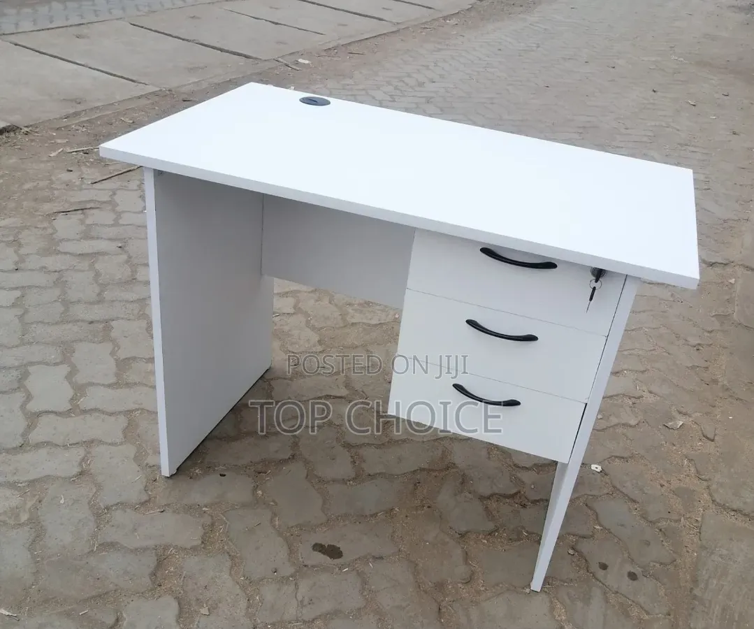 Drawer Less Office Desk. 3 FTS