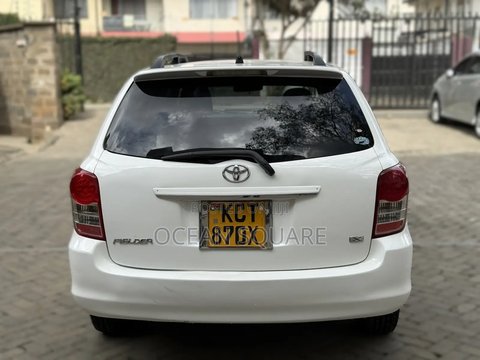 Toyota Corolla Fielder 1.5 Petrol FWD 2012 White