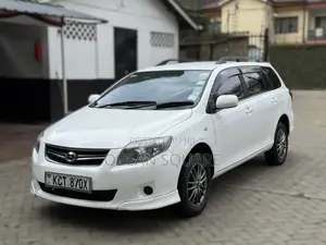Toyota Corolla Fielder 1.5 Petrol FWD 2012 White