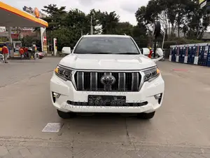 Toyota Land Cruiser Prado 2.7 2018 White