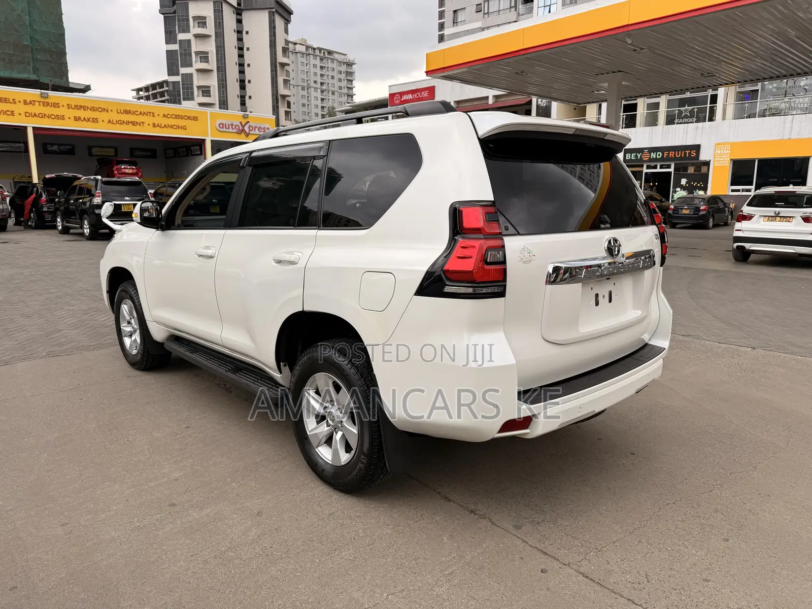 Toyota Land Cruiser Prado 2.7 2018 White