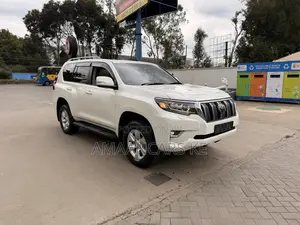 Toyota Land Cruiser Prado 2.7 2018 White