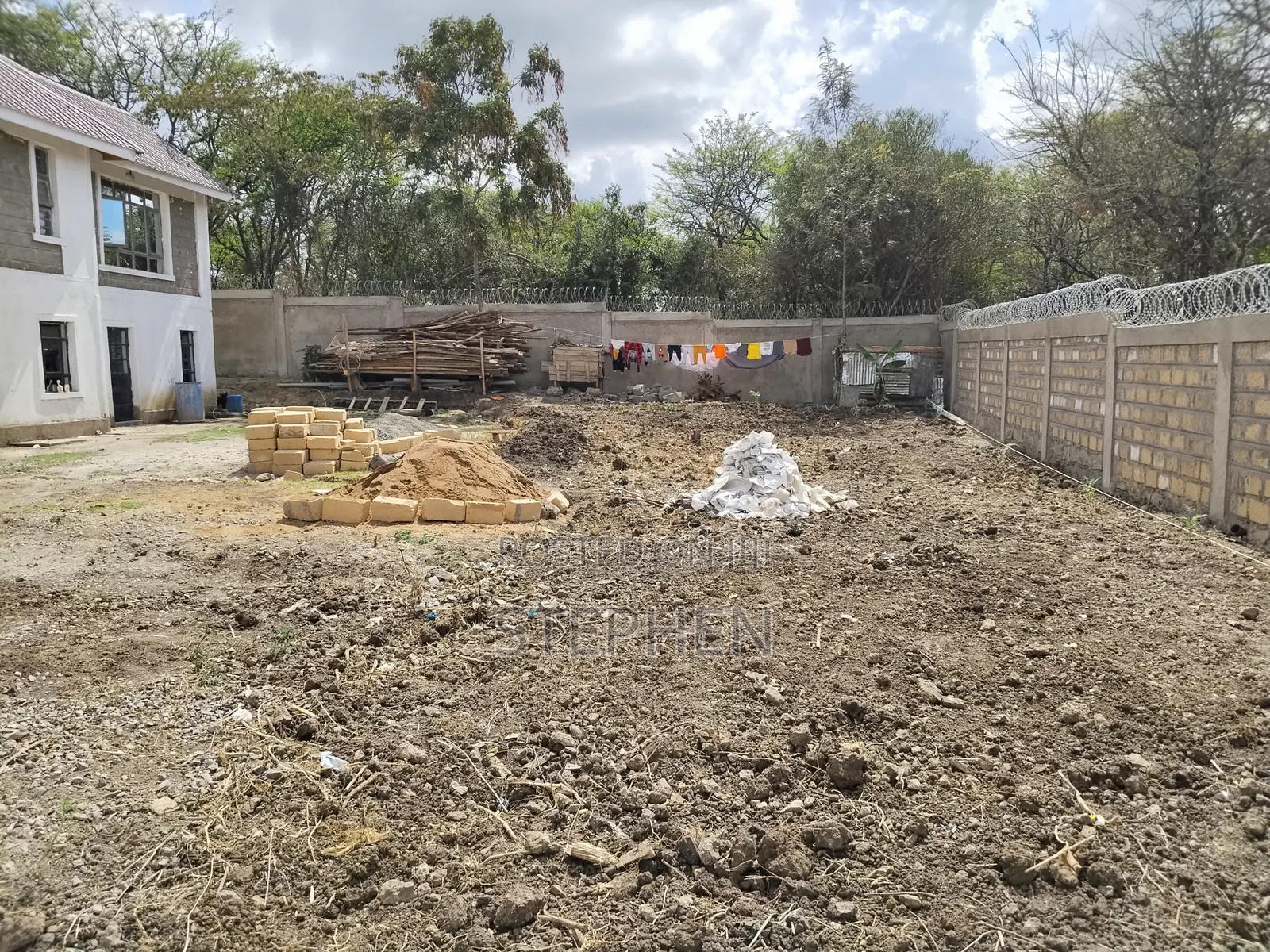 4bdrm House in Rimpa for sale