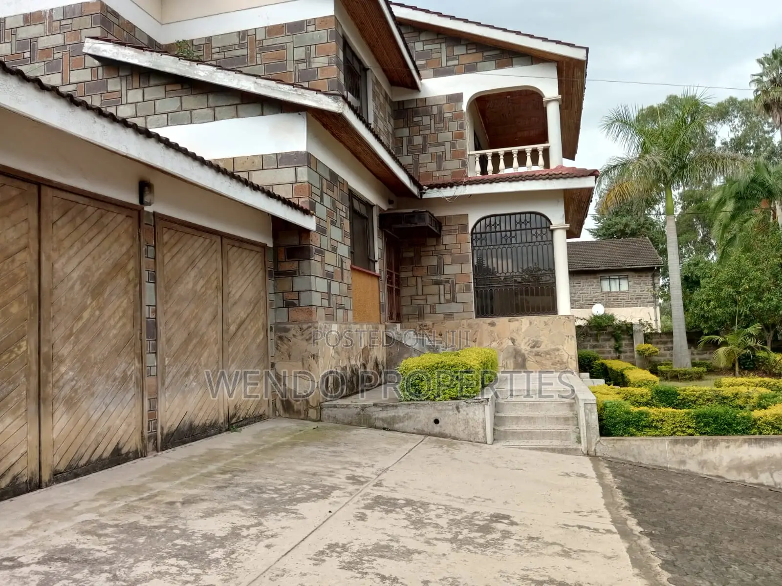 6bdrm Villa in Milimani Estate for sale