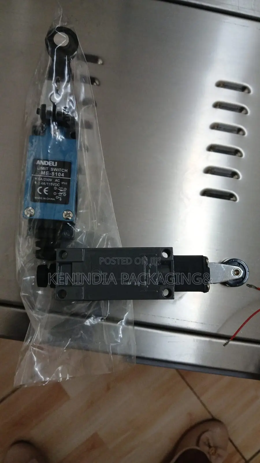 Limit Switch ME-8104