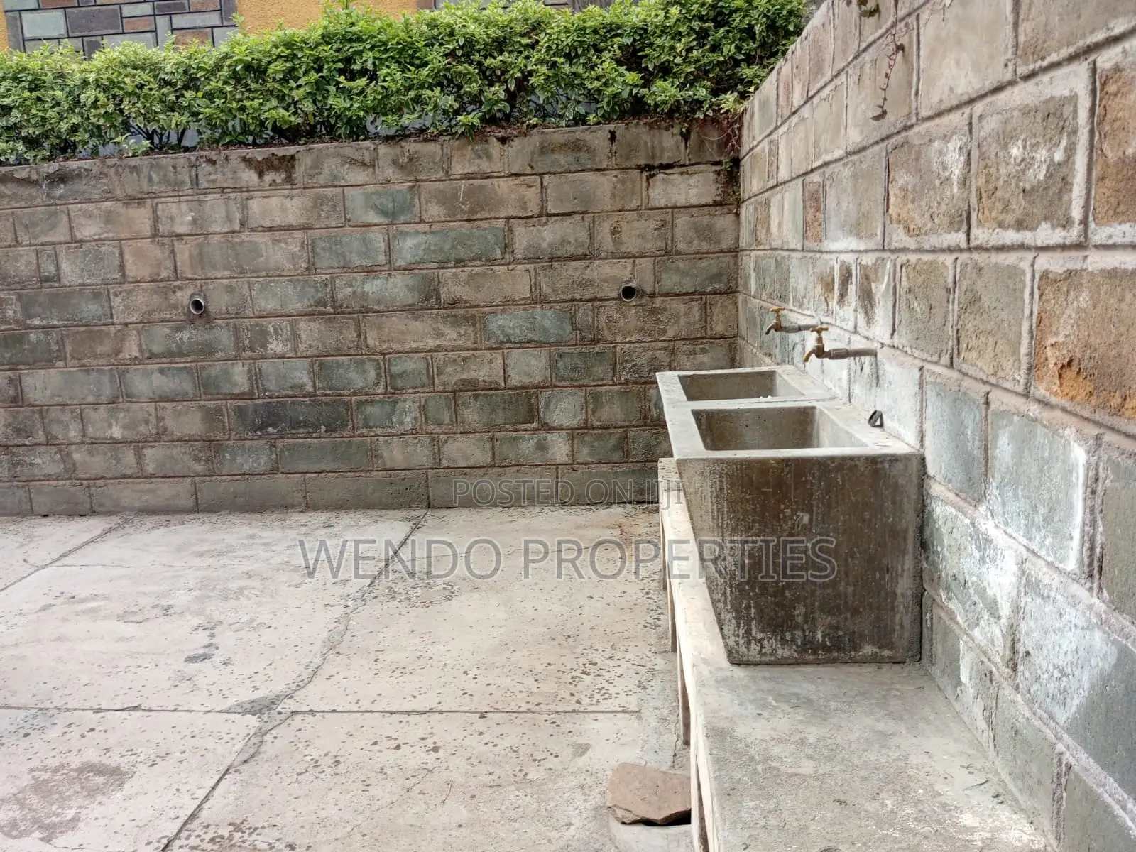 6bdrm Villa in Milimani Estate for sale