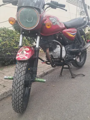Bajaj Boxer 2022 Red