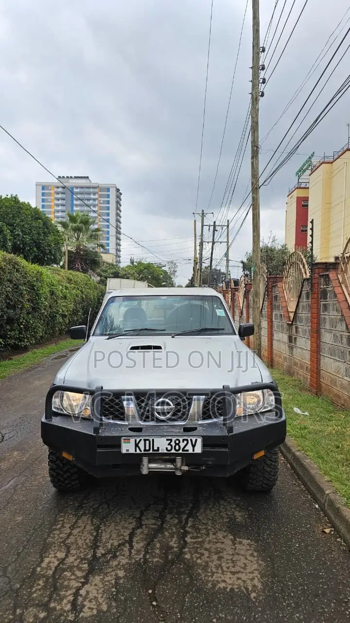 Nissan Patrol 2016 Silver