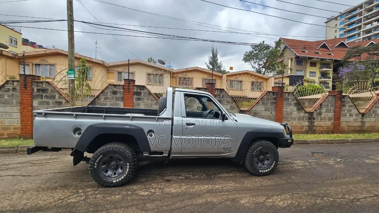 Nissan Patrol 2016 Silver