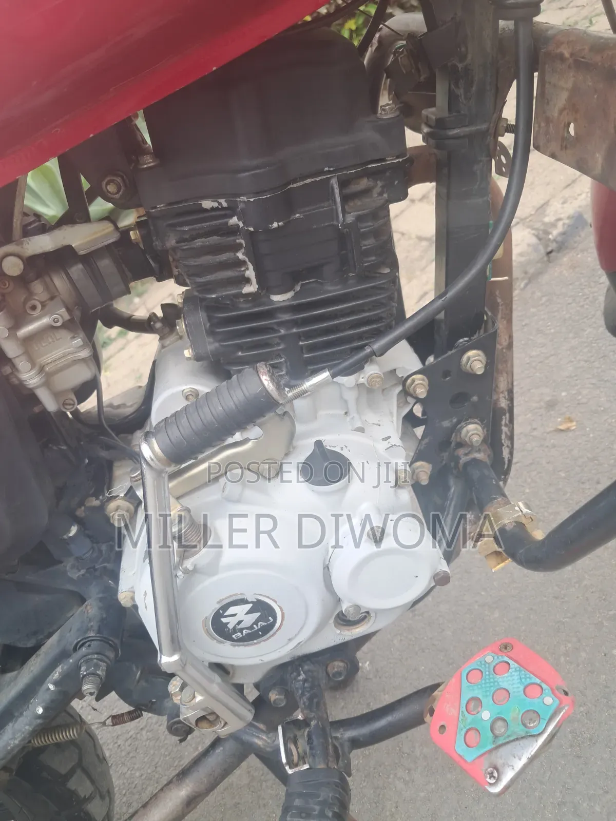 Bajaj Boxer 2022 Red