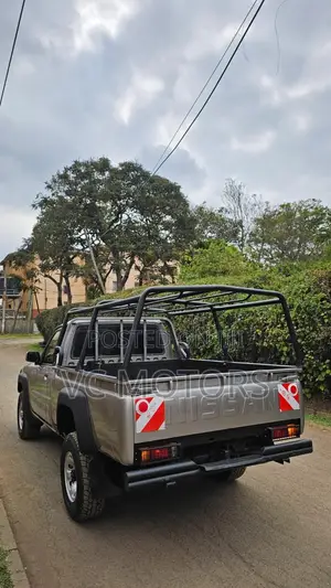 Nissan Patrol 2016 Silver