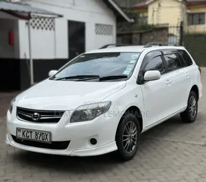 Toyota Corolla Fielder 1.5 Petrol FWD 2012 Pearl
