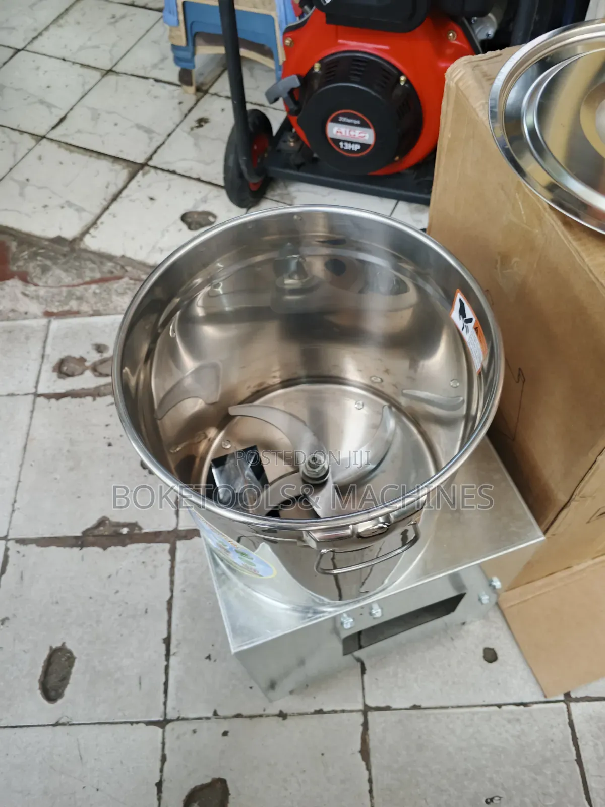 Multifunctional Vegetable Shredder