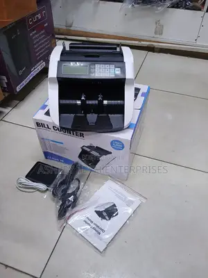 New and Reliable High-Speed Cash Counting Machine