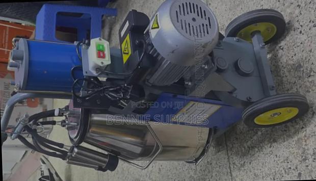 Single Tank Milking Machine - main view