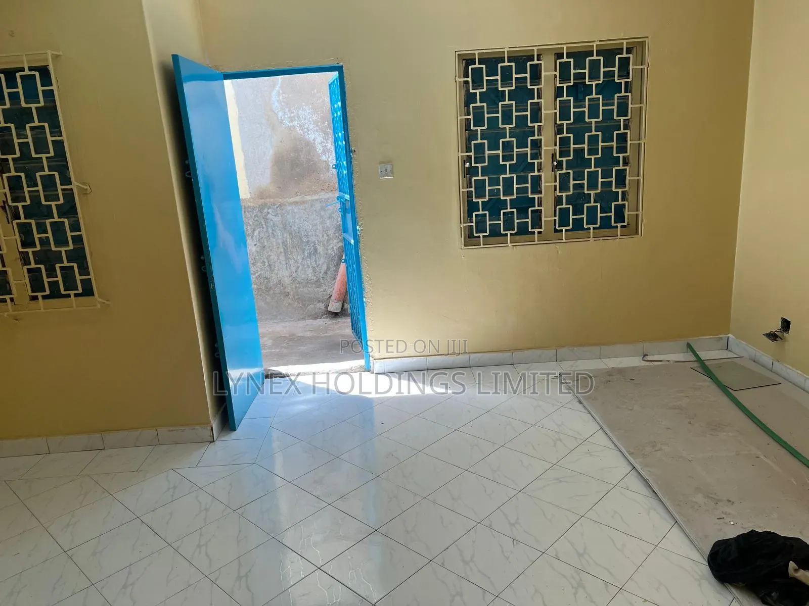 3bdrm Maisonette in Pioneer Estate, BuruBuru for sale