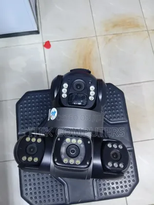 Solar WiFi PTZ Camera With Triple Lens View for Outdoor Monitoring Pro