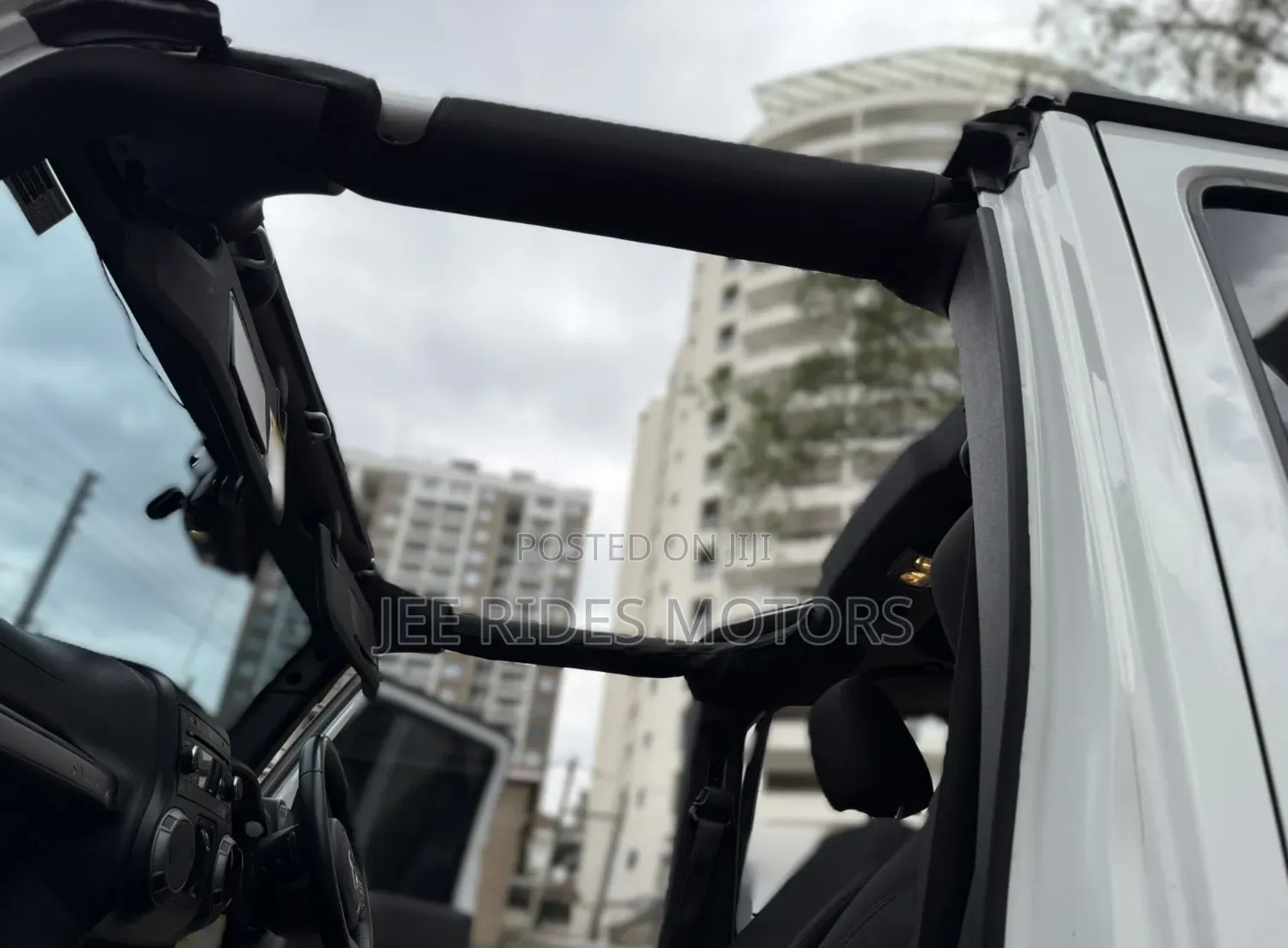 Jeep Wrangler 2016 Off white