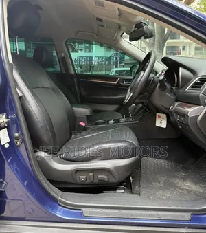 Subaru Outback 2017 Blue