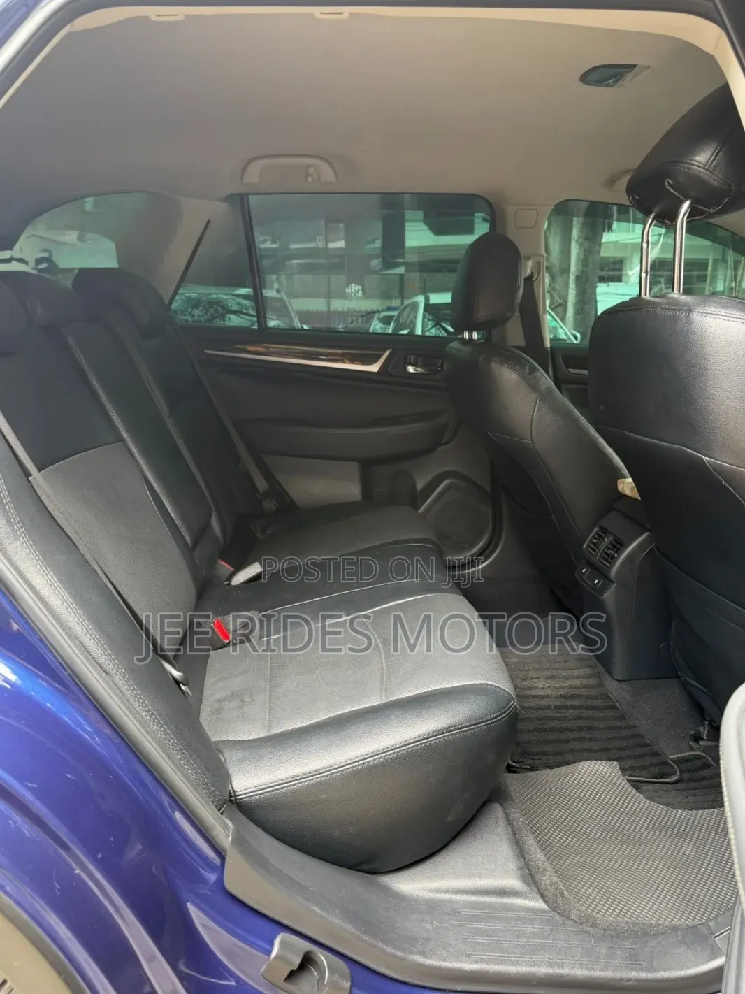 Subaru Outback 2017 Blue