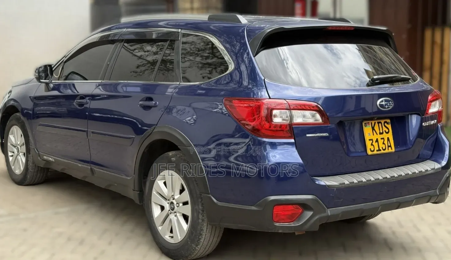 Subaru Outback 2017 Blue