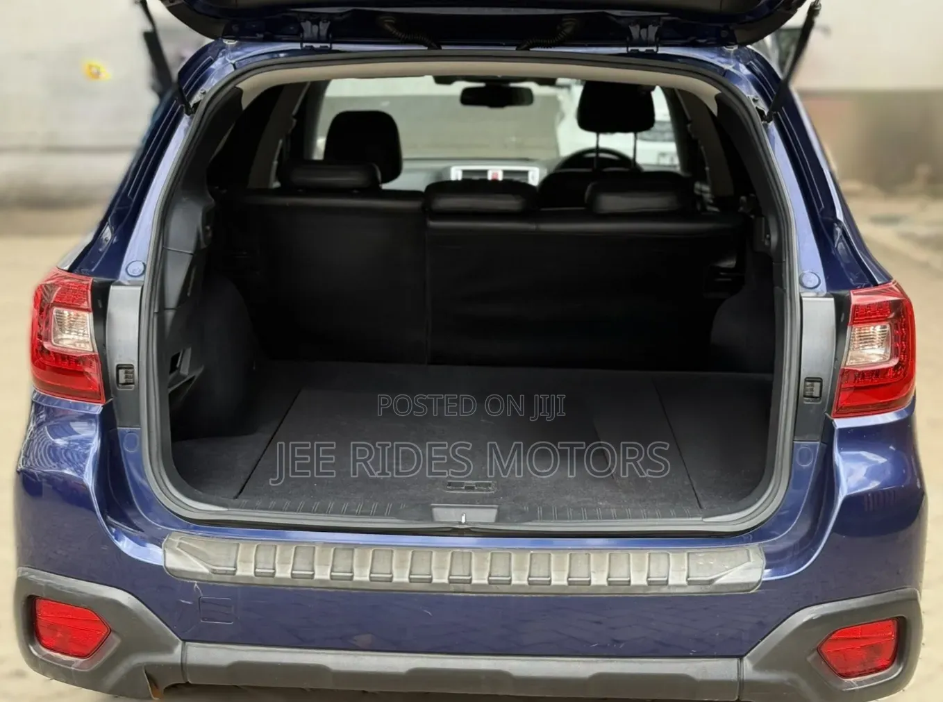 Subaru Outback 2017 Blue